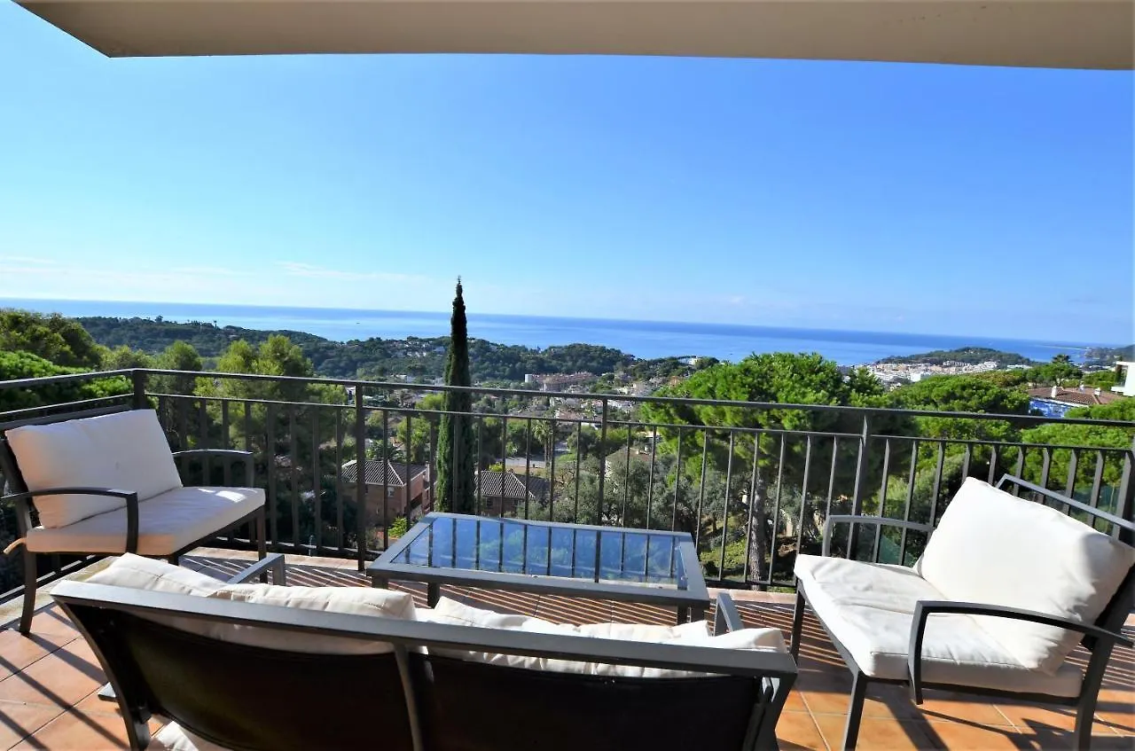 Villa Flores 8 Personas Lloret De Mar