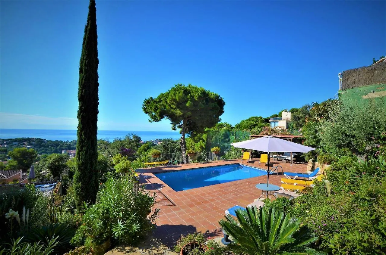 Villa Flores 8 Personas Lloret De Mar