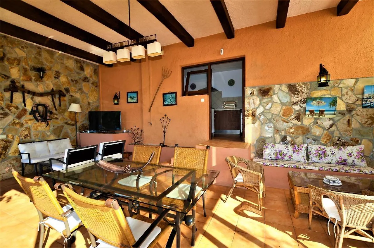 Villa Flores 8 Personas Lloret De Mar