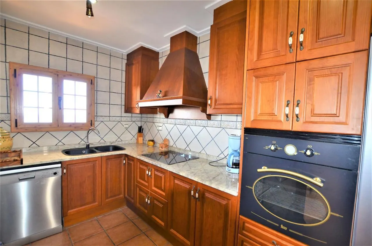 Villa Flores 8 Personas Lloret De Mar